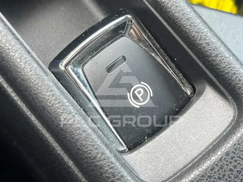 2021 Nissan LEAF