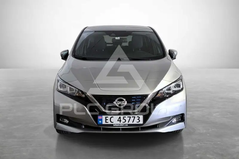 2021 Nissan LEAF