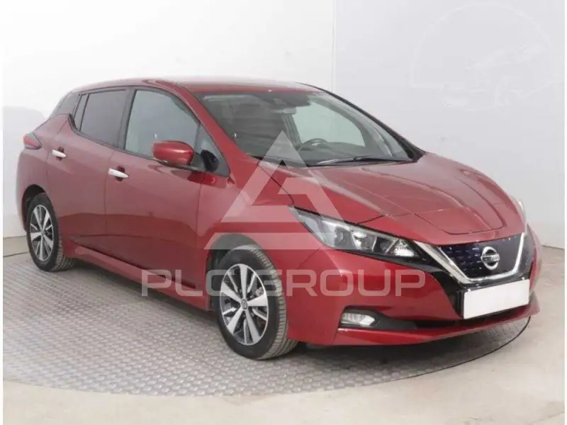 2021 Nissan LEAF