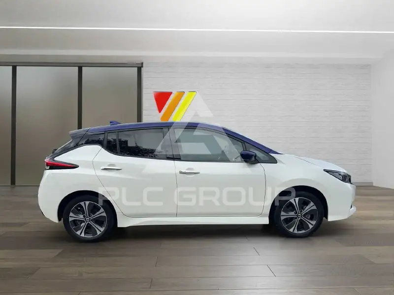 2021 Nissan LEAF