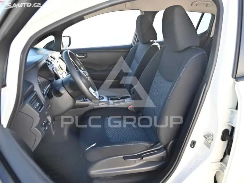 2021 Nissan LEAF