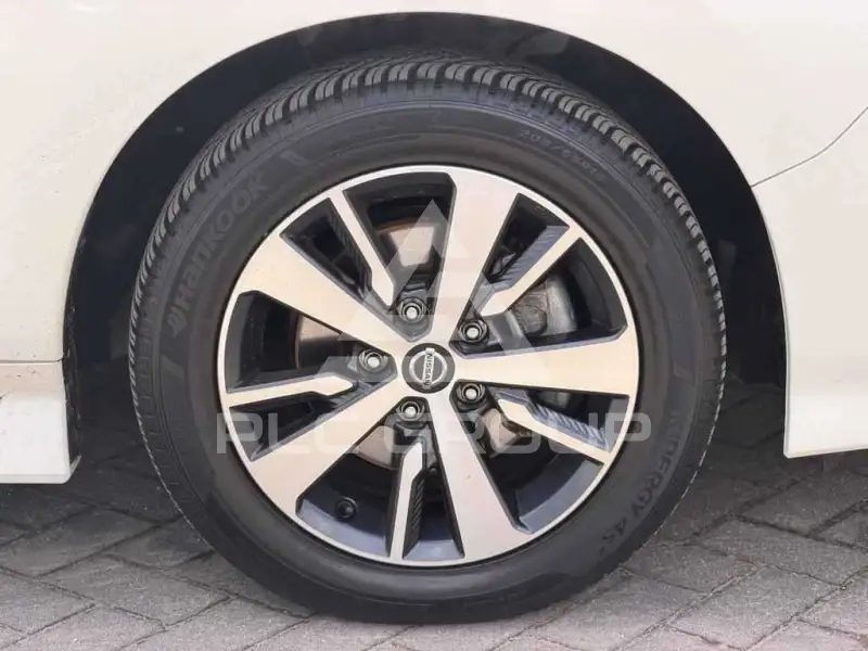 2021 Nissan LEAF
