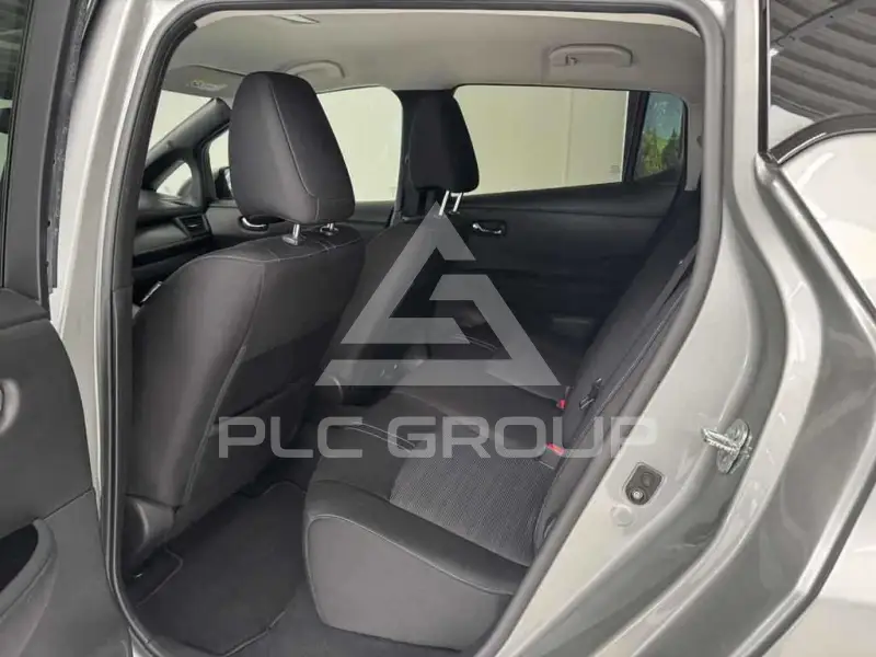 2021 Nissan LEAF