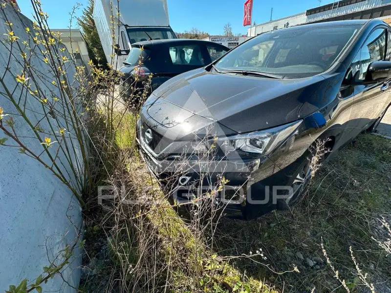 2021 Nissan LEAF