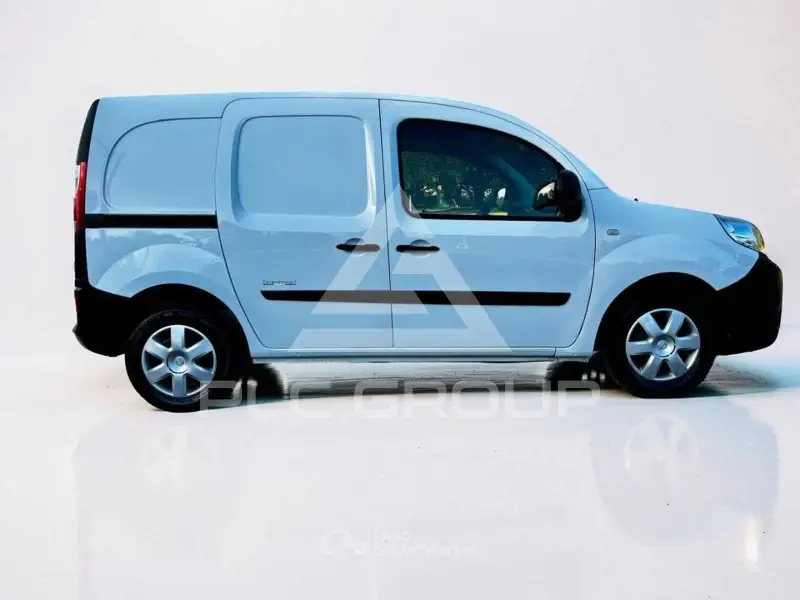 2021 Nissan NV 250