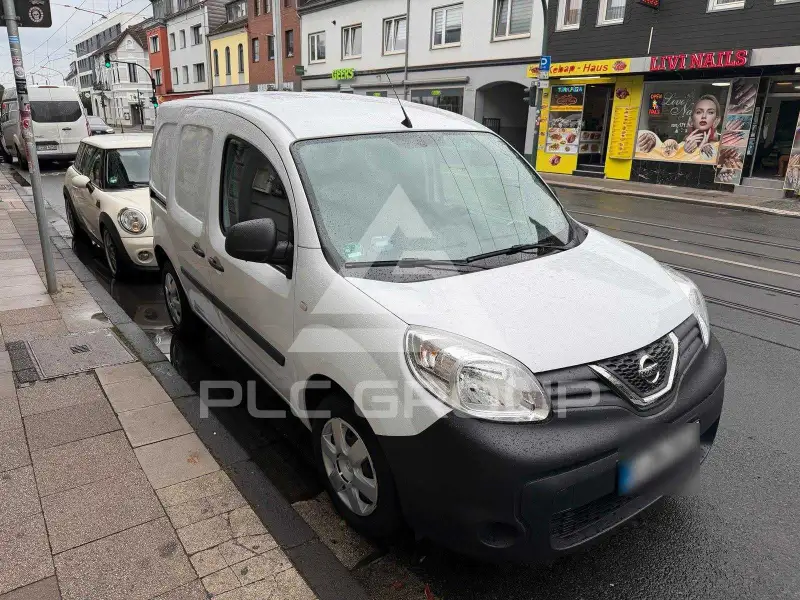 2021 Nissan NV 250
