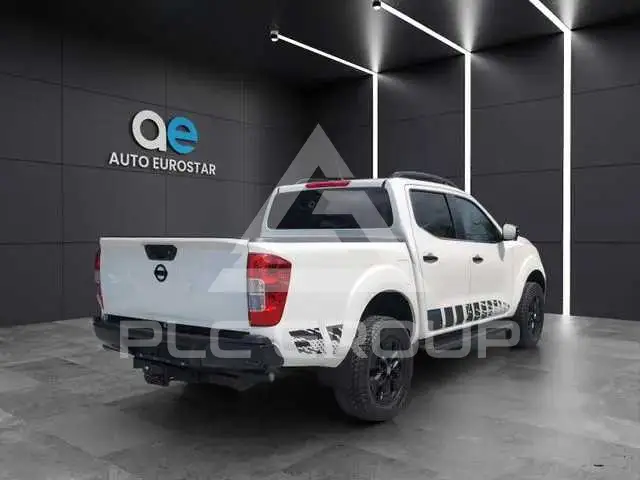 2021 Nissan Navara