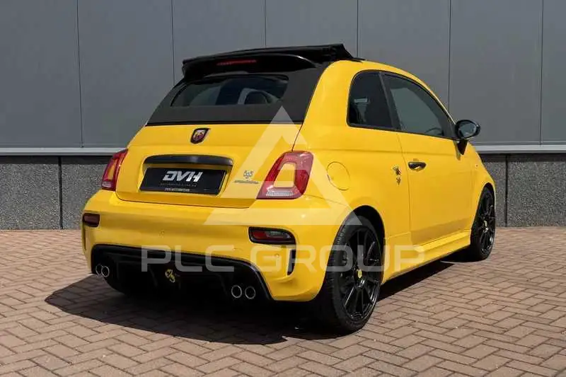 2021 Abarth 595