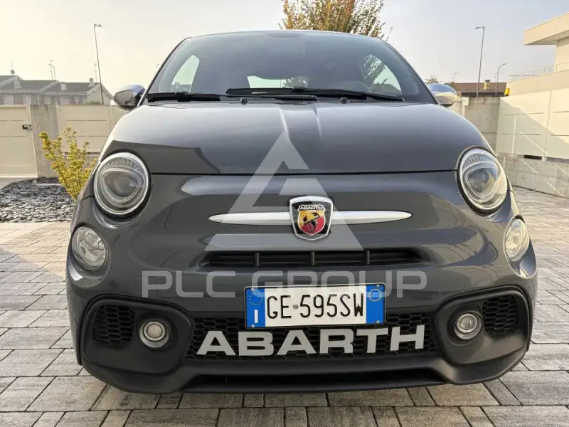 2021 Abarth 595