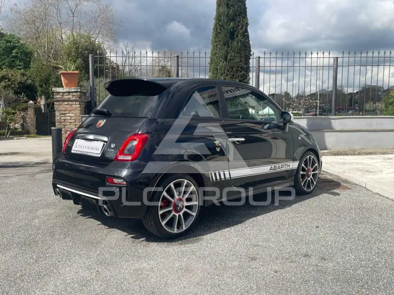 2021 Abarth 595