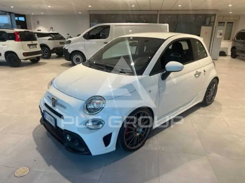 2021 Abarth 595