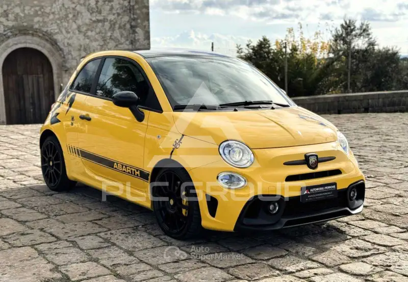 2021 Abarth 595