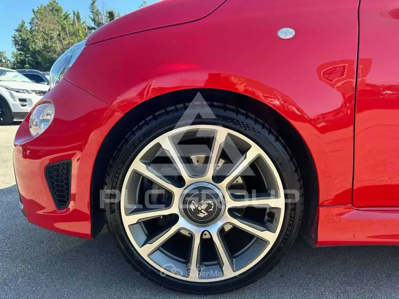 2021 Abarth 595