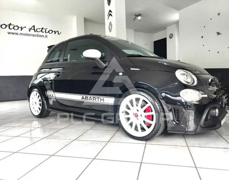 2021 Abarth 695