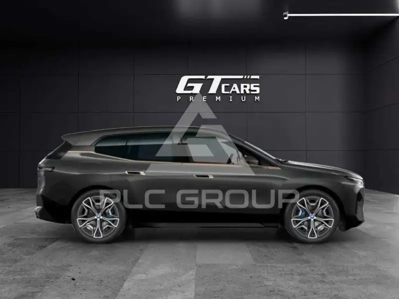2021 BMW iX