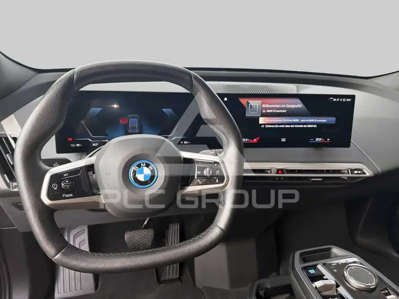 2021 BMW iX