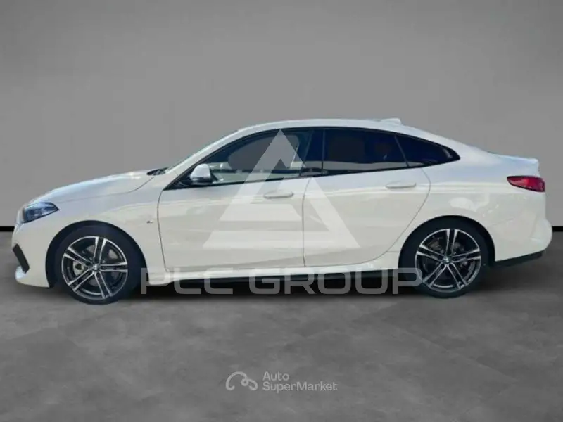 2021 BMW 218