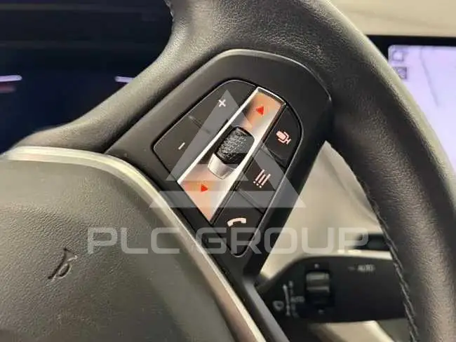2021 BMW 218