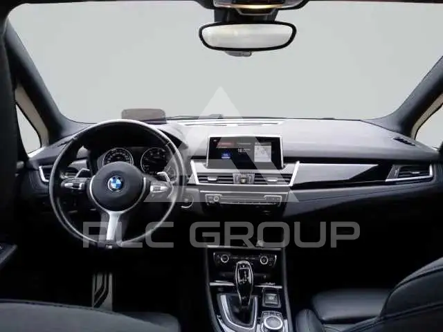 2021 BMW 218