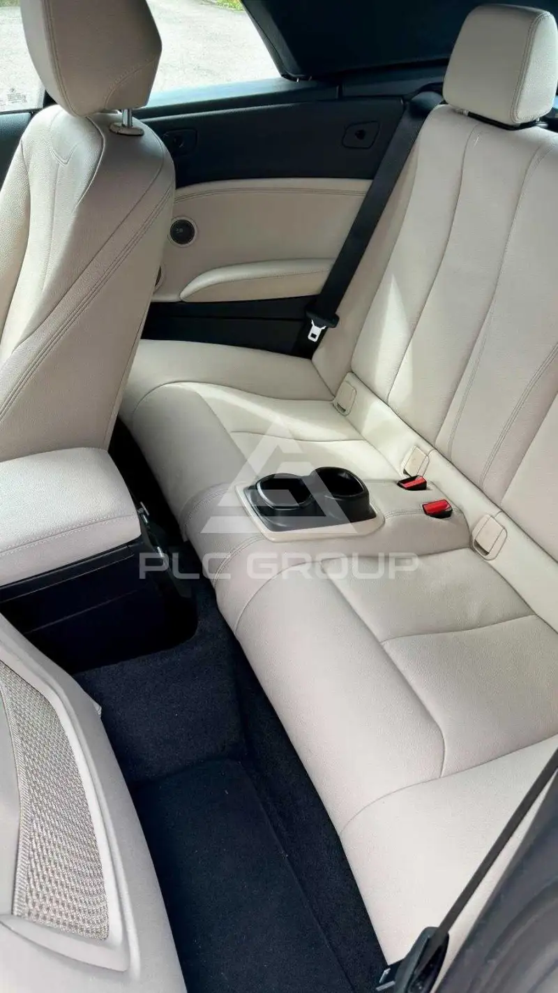 2021 BMW 218