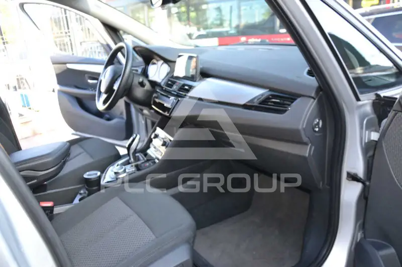 2021 BMW 218