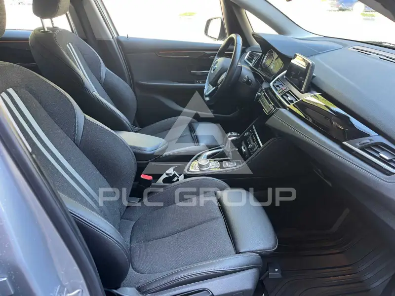 2021 BMW 218