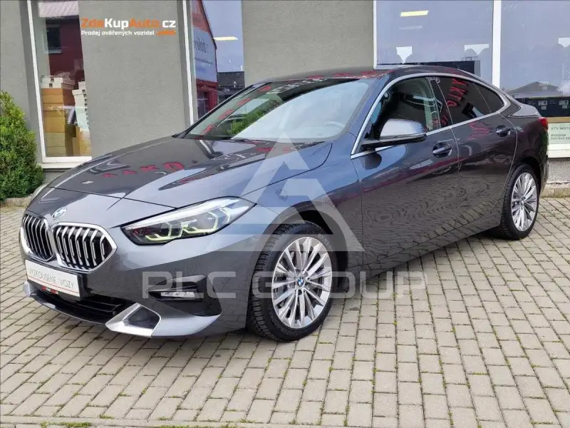 2021 BMW 218