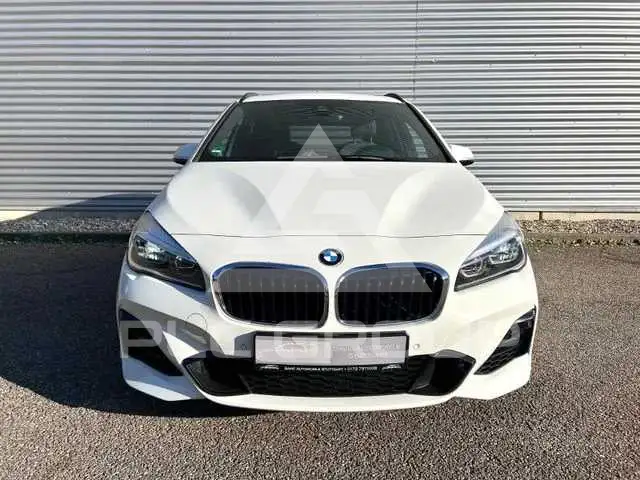 2021 BMW 218