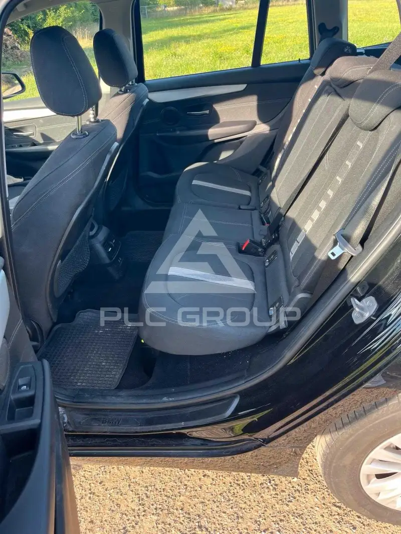 2021 BMW 218