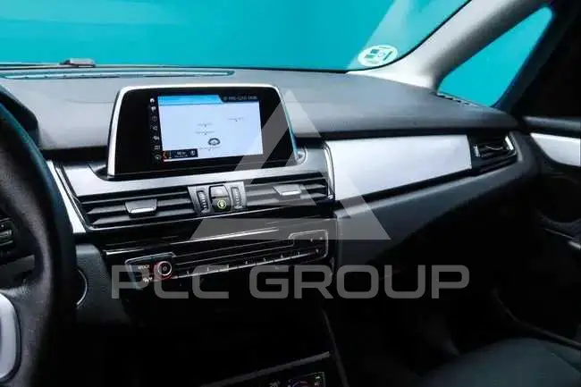 2021 BMW 218