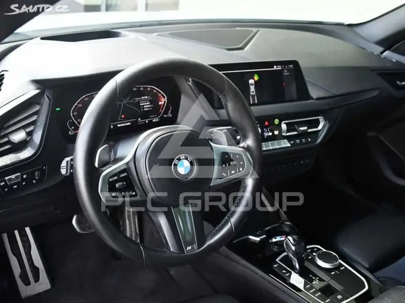 2021 BMW 218