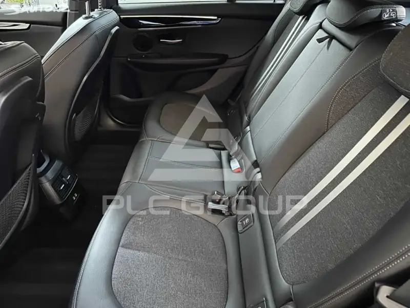 2021 BMW 218
