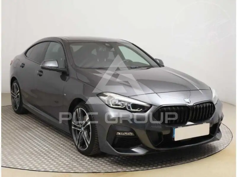 2021 BMW 218
