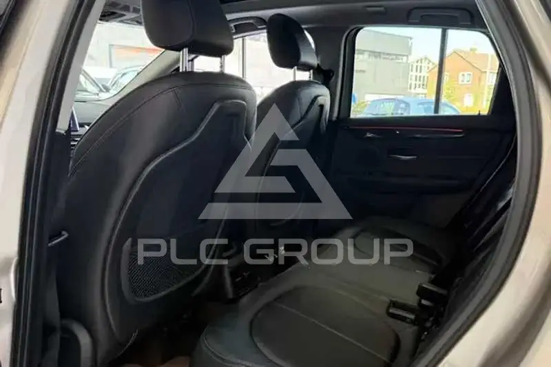 2021 BMW 218
