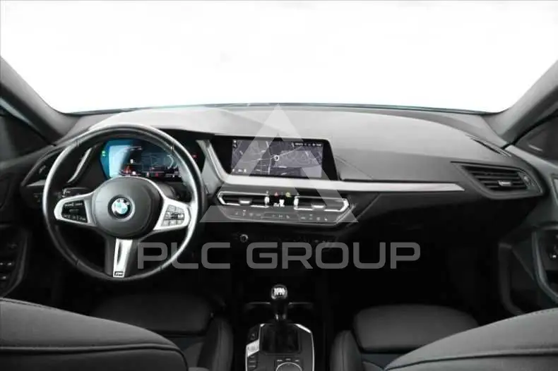 2021 BMW 218