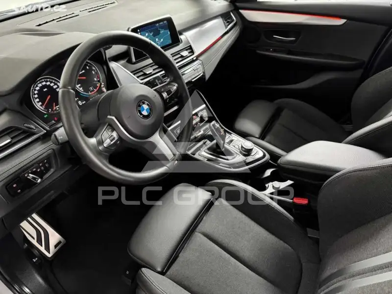2021 BMW 218