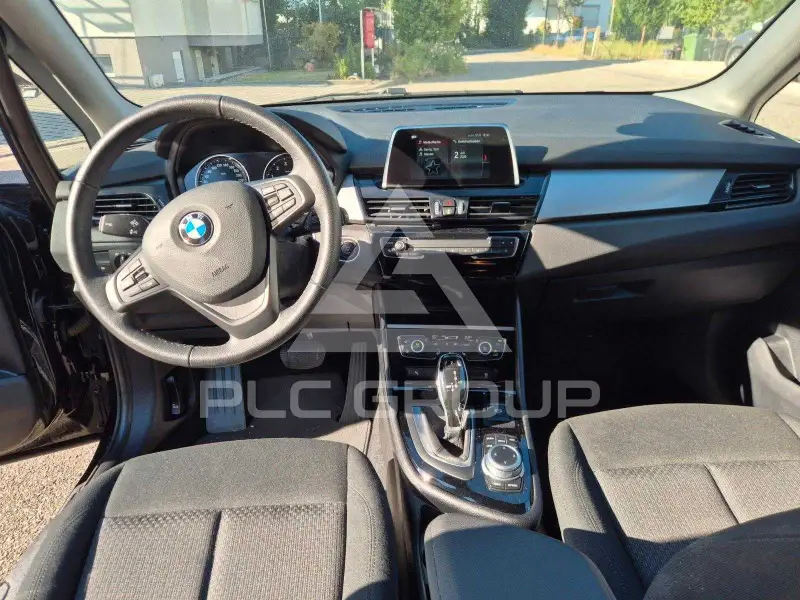 2021 BMW 218
