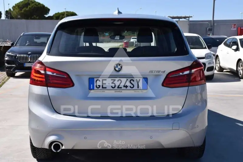 2021 BMW 218