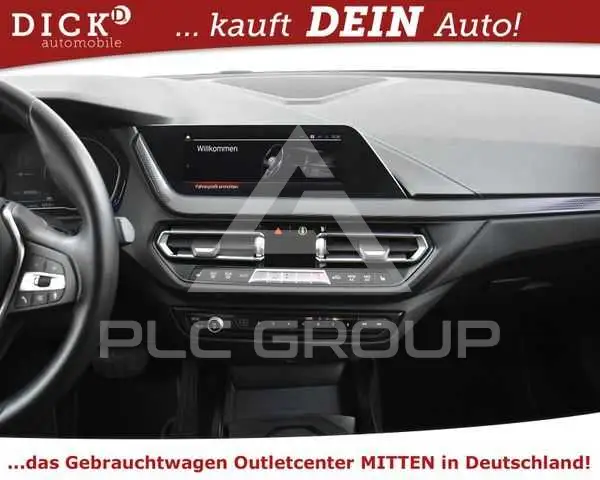 2021 BMW 218