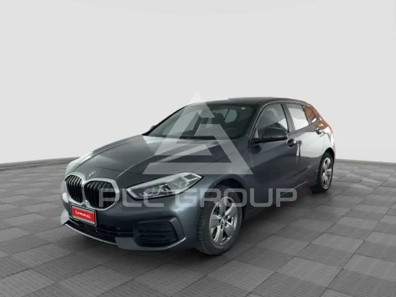 2021 BMW 218