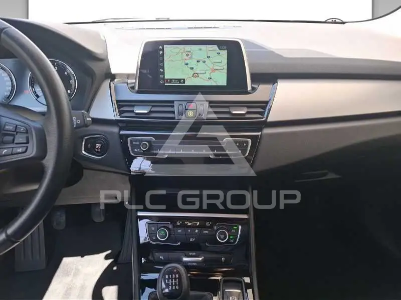 2021 BMW 218