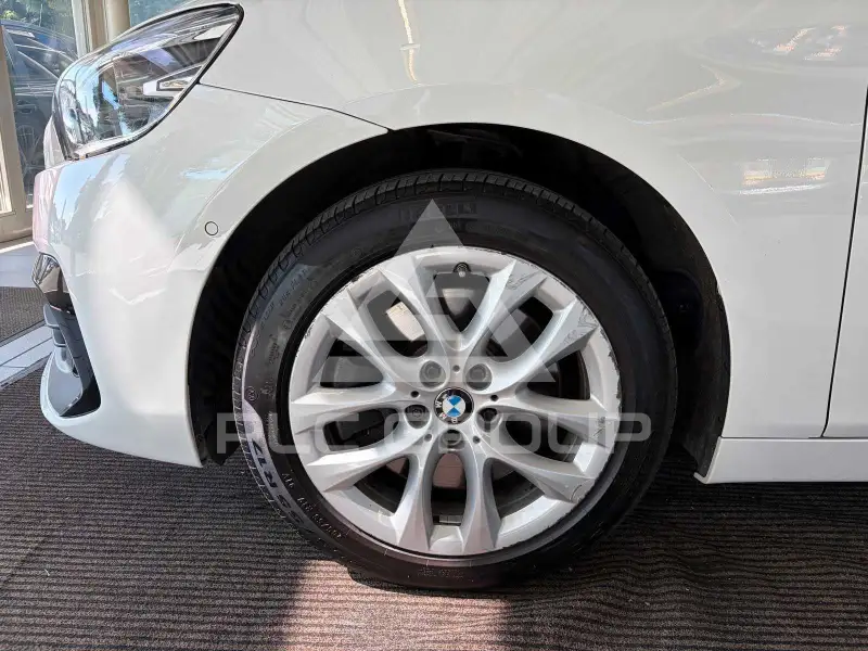 2021 BMW 218