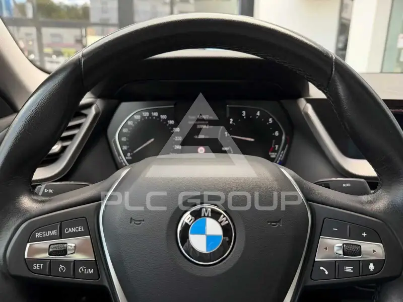 2021 BMW 218