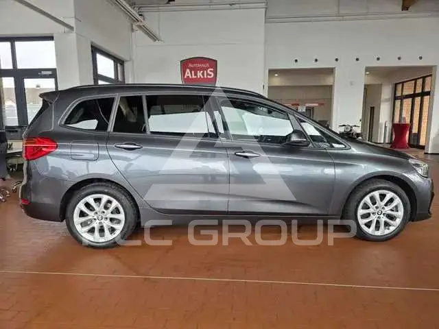 2021 BMW 218