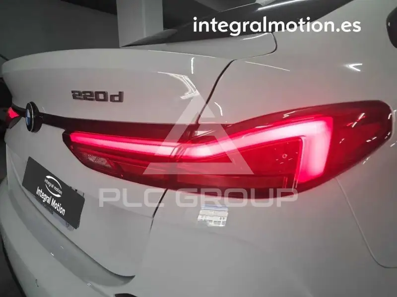 2021 BMW 218