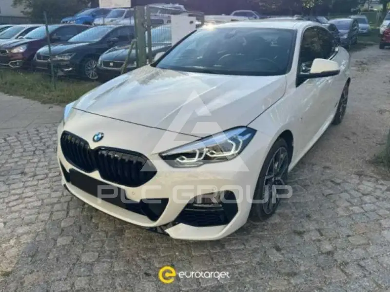 2021 BMW 218