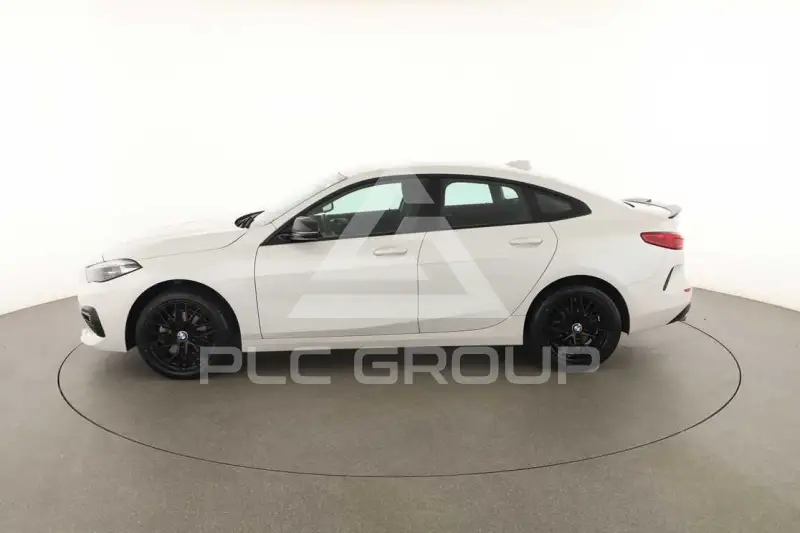 2021 BMW 218
