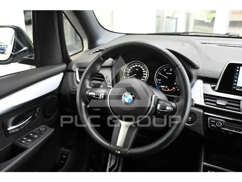 2021 BMW 218