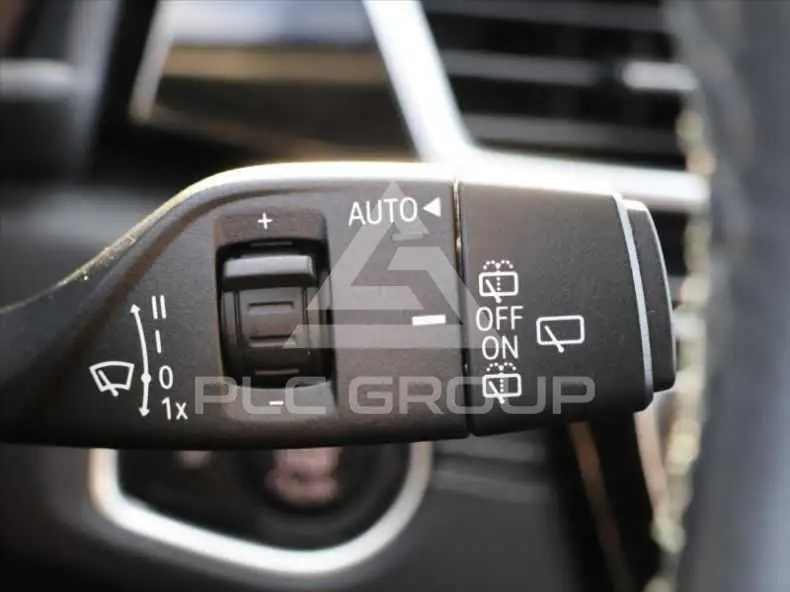 2021 BMW 218