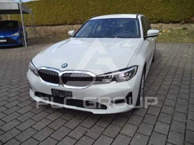 2021 BMW 218